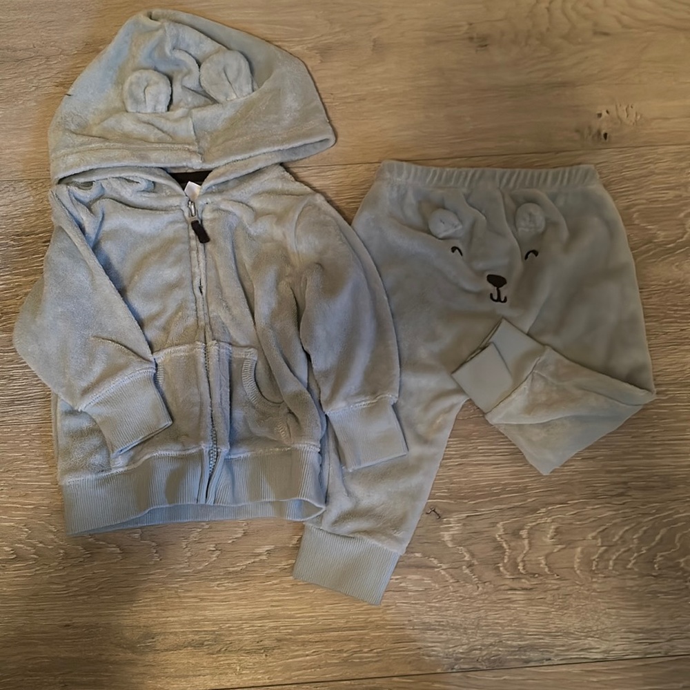 Sweatsuit